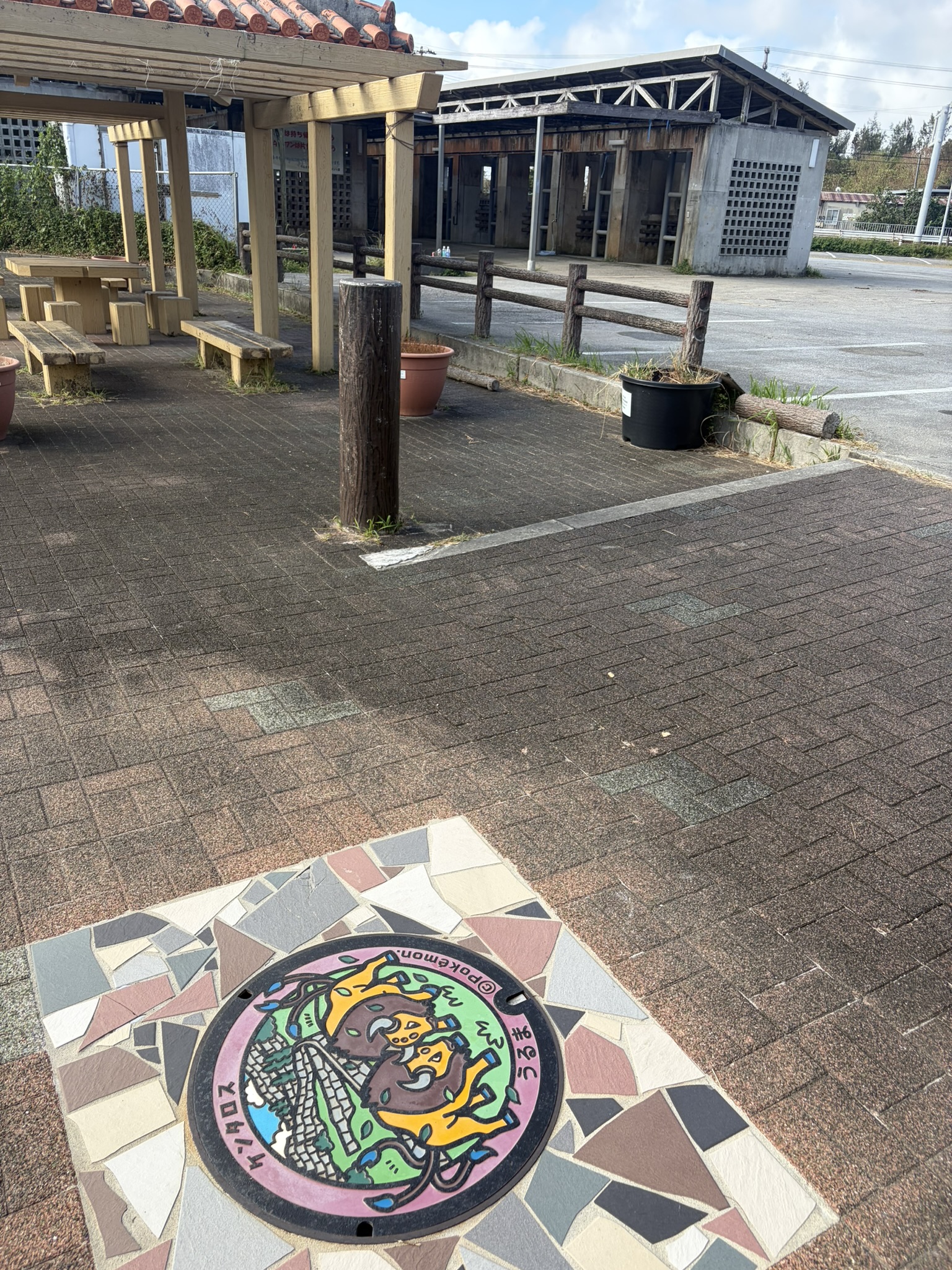 沖縄県 うるま市のポケふた