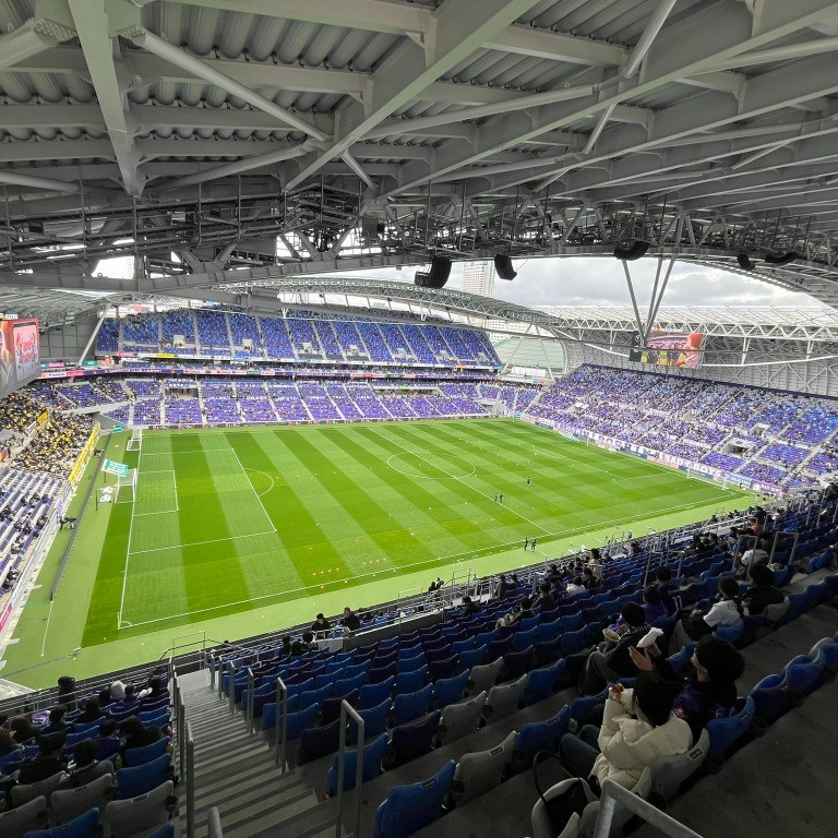 5 World-Class Soccer Stadiums in Japan: A Guide to Unforgettable Scenery and Passion Edion Peace Wing Hiroshima