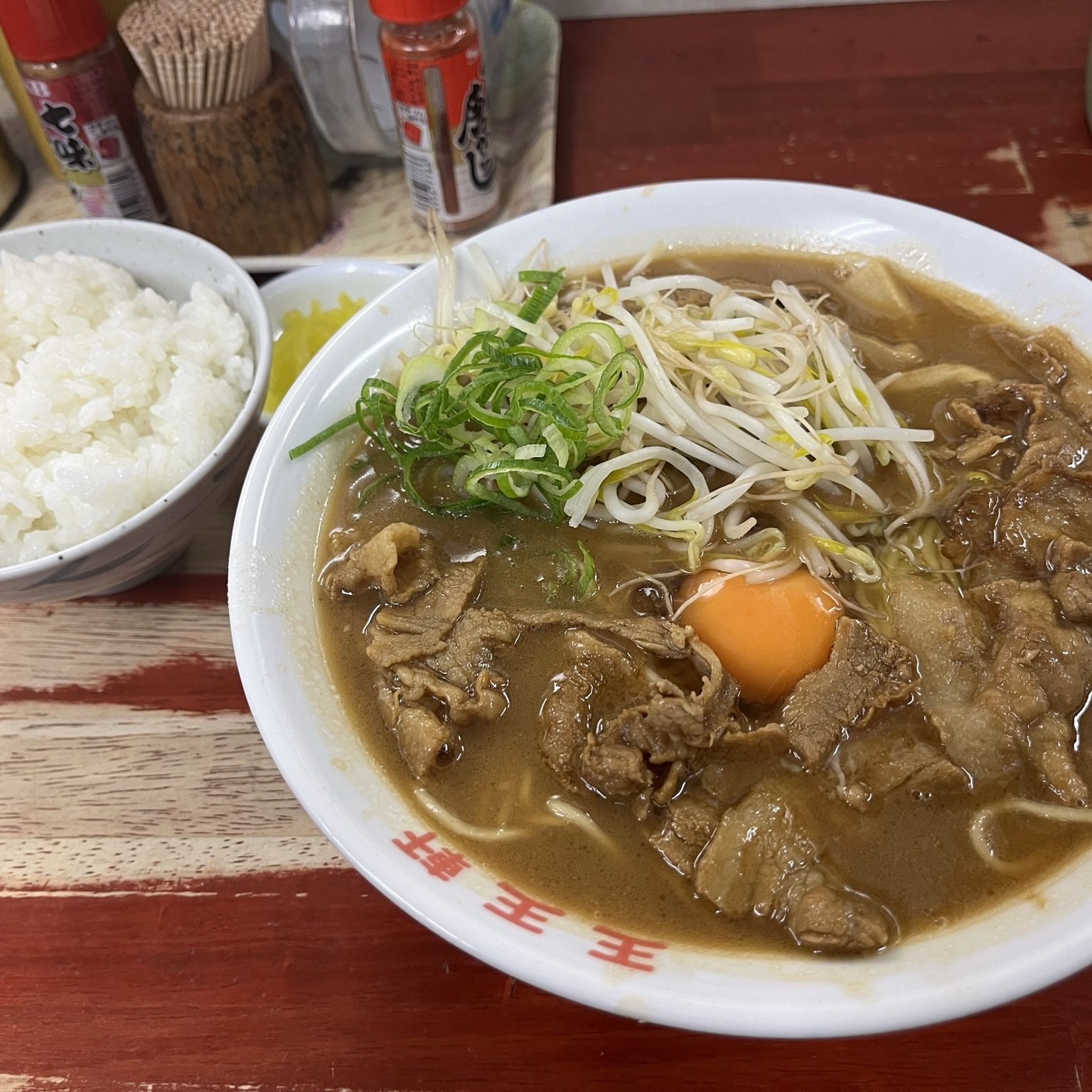 Matatabi Taro's Purr-fect Picks! The Ultimate 10 Local Ramen Spots Across Japan + A Special Bonus Ououken