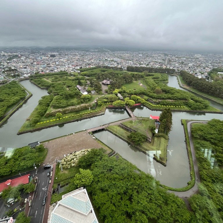 The Secrets of Japanese Castles: Samurai Fortresses and the Top 10 Must-See Castles Goryokaku